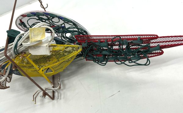Collections Etc Metal Wire Mechanical Animatronic Light Up Parrot on Perch WORKS - Image 9